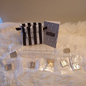 🎁 Henri Bendel Golden Personalized Letters Bracelet charms🎁